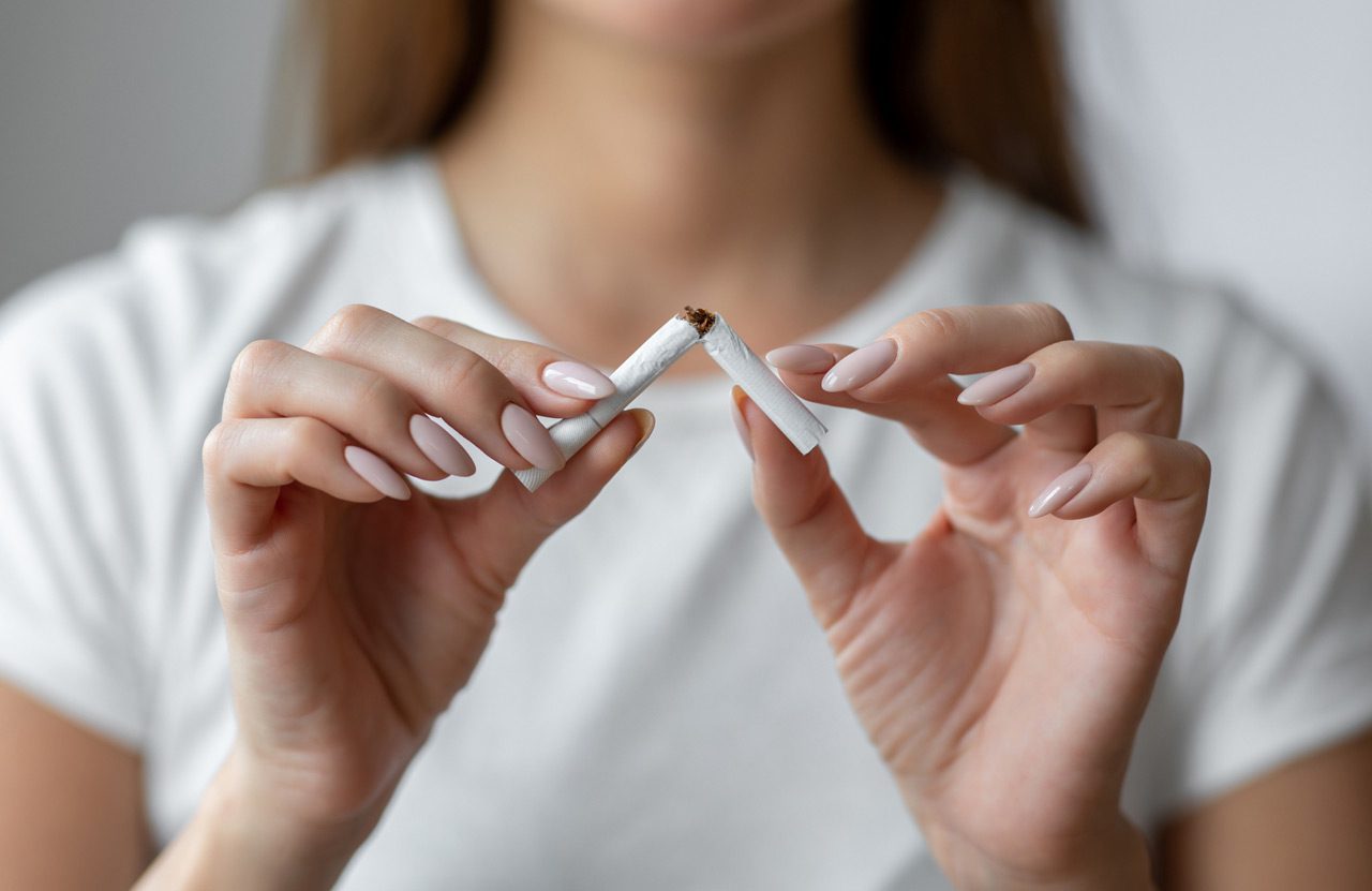 Woman-quitting-smoking