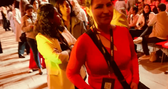 Attendees connecting with Dr Adriana James after her keynote in Lima
