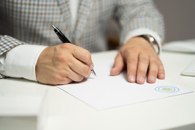 Certified trainer designing the structure of a signature training programme